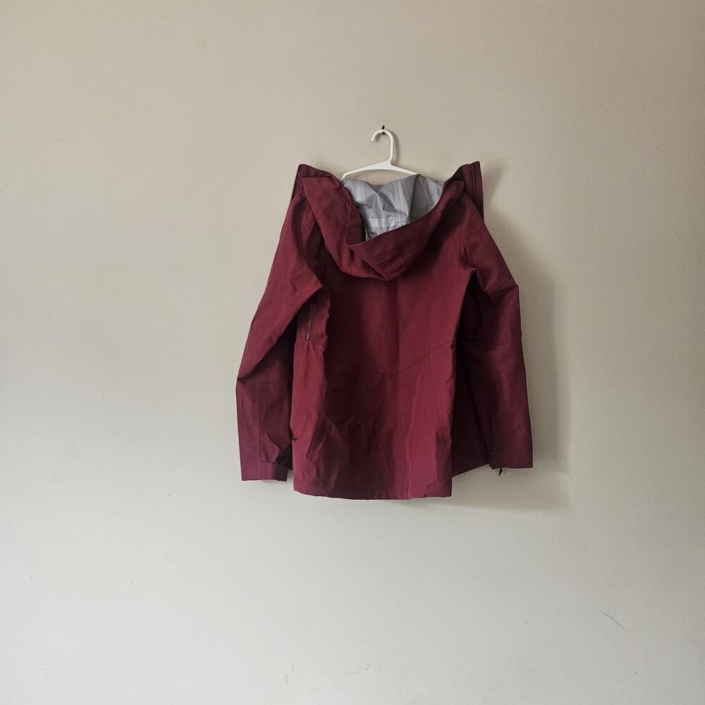 FlyLow Jacket Small Red Full Zip Outdoor Performance Hood